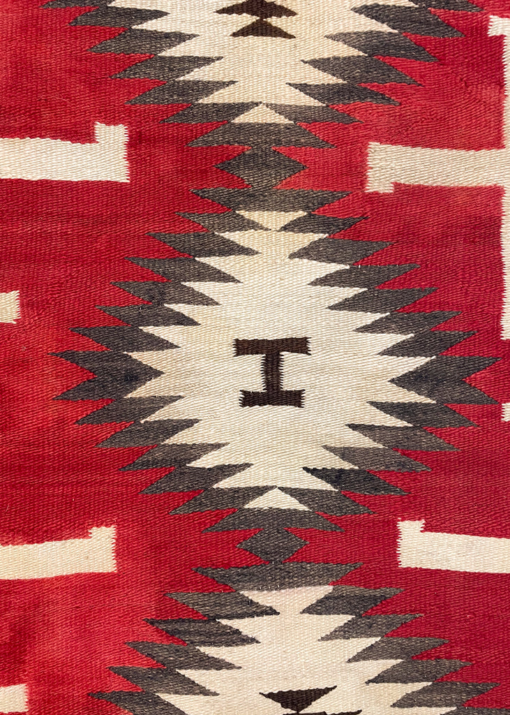 4'x5'6" Ganado Hand Woven