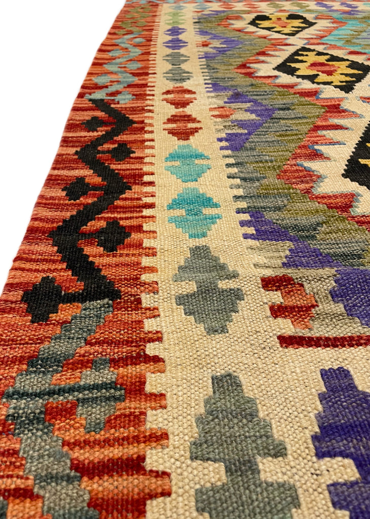 4'x5'9" Kilim Hand Woven
