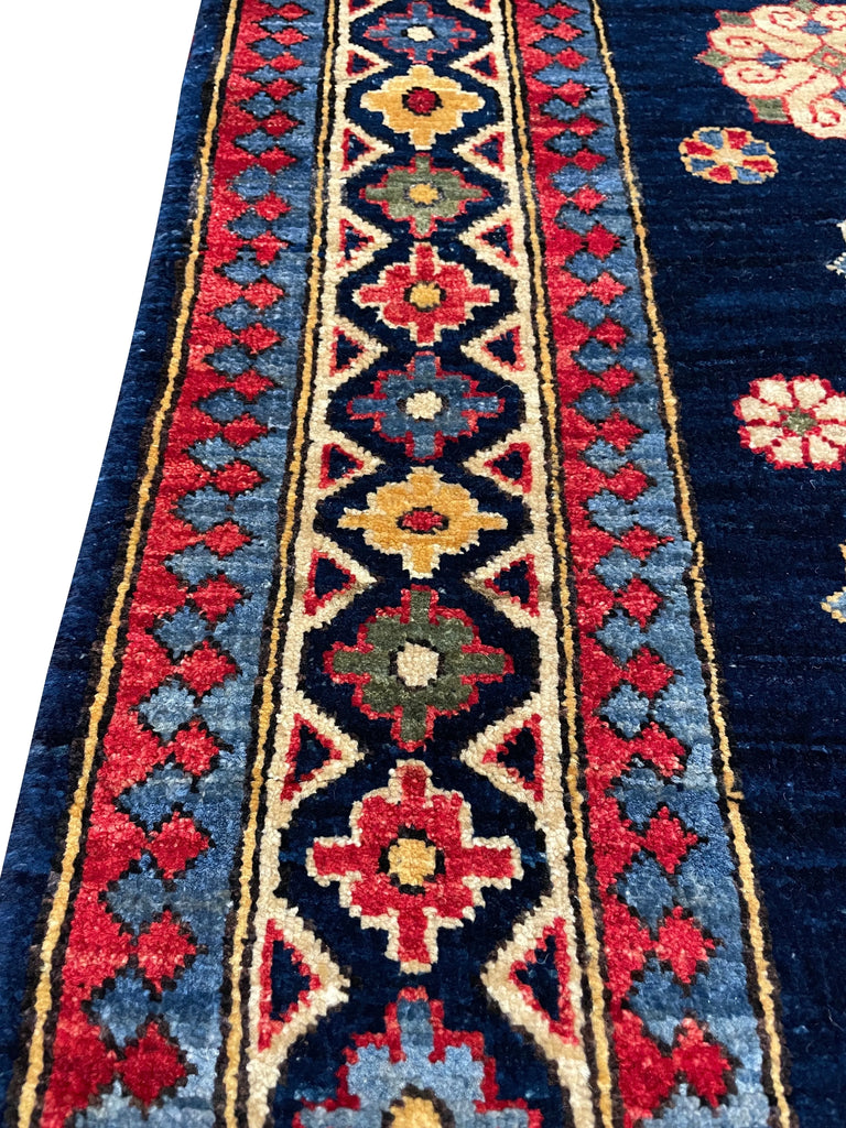 5'1"x6'11" Afghan-Kazak Hand Knotted
