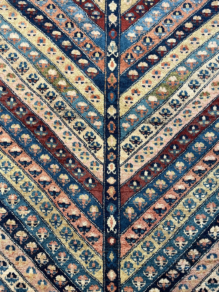 5'2"x7'5" Shah Saven Hand Knotted