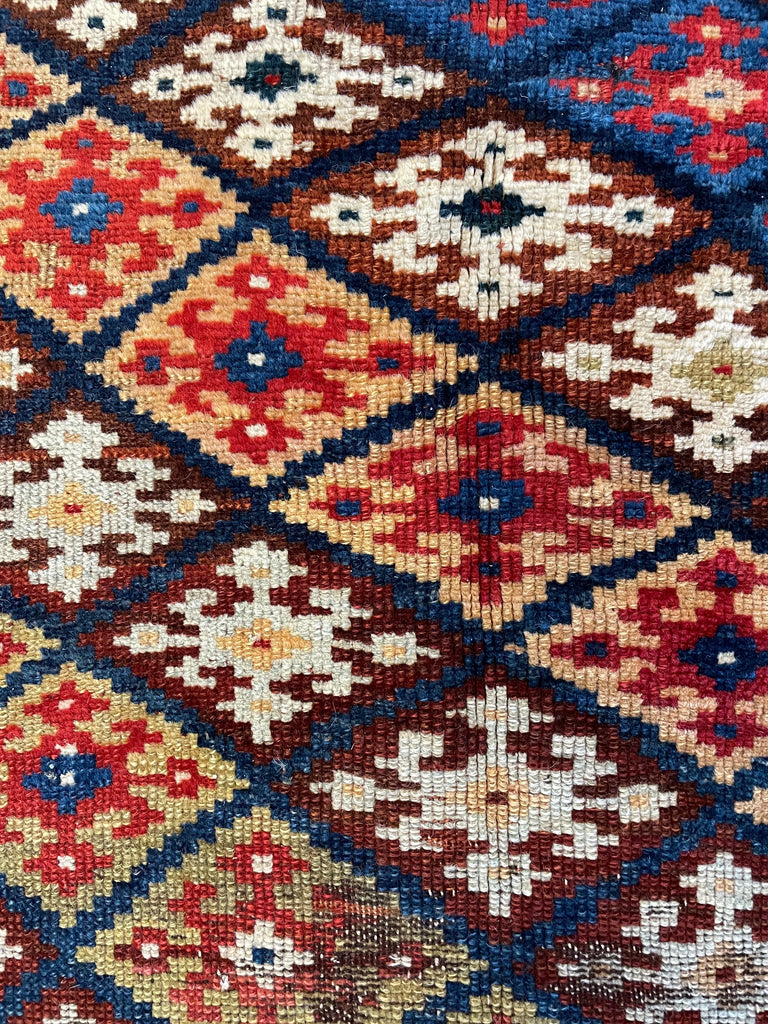 5'4"x7'10" Lori Veramin Hand Knotted