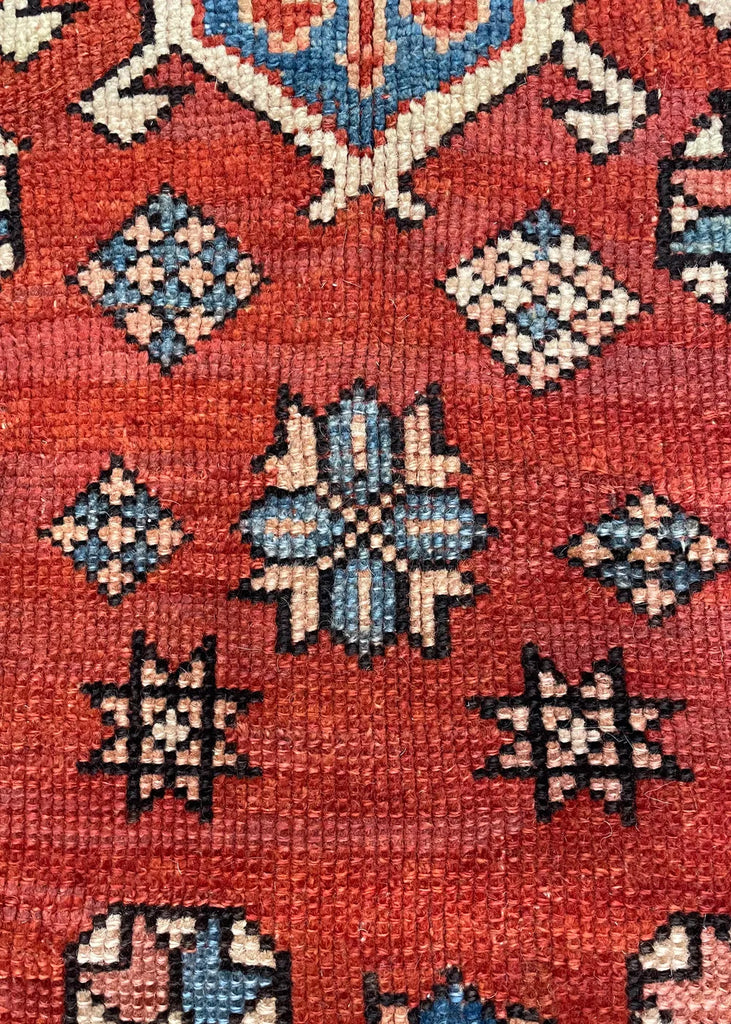 5'5"x7'2" Bergama Hand Knotted