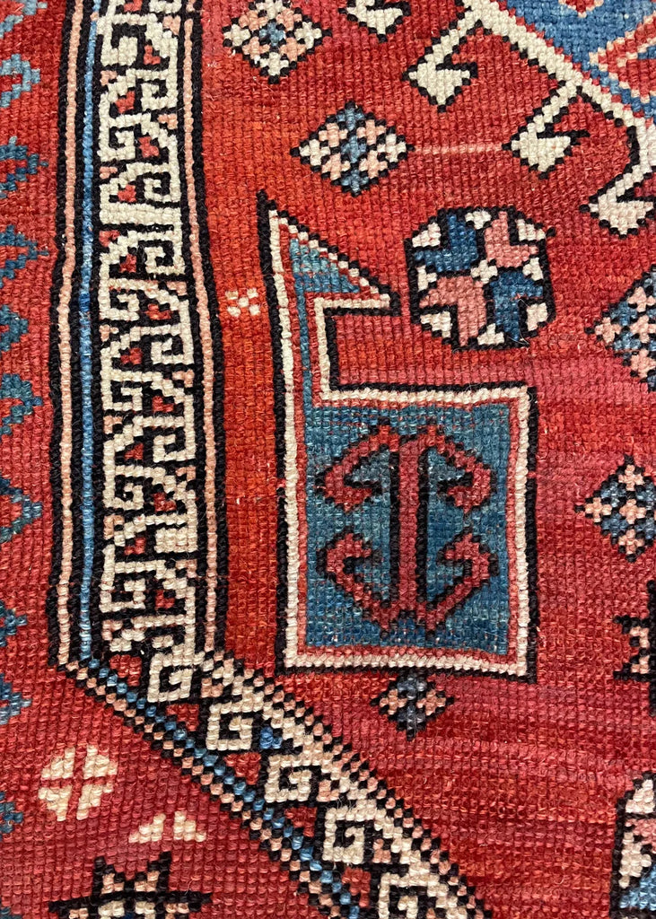 5'5"x7'2" Bergama Hand Knotted