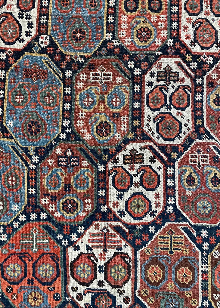 5'5"x9'3" Khamseh Hand Knotted