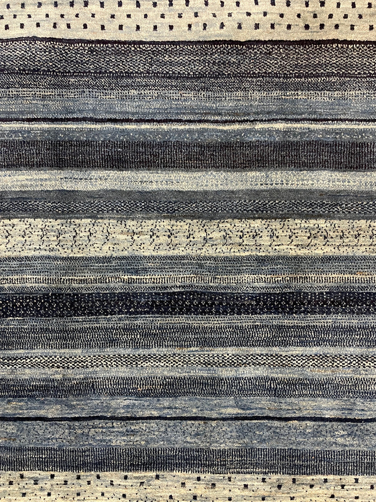 5'6"x7'11" Kashkuli Gabbeh Hand Knotted