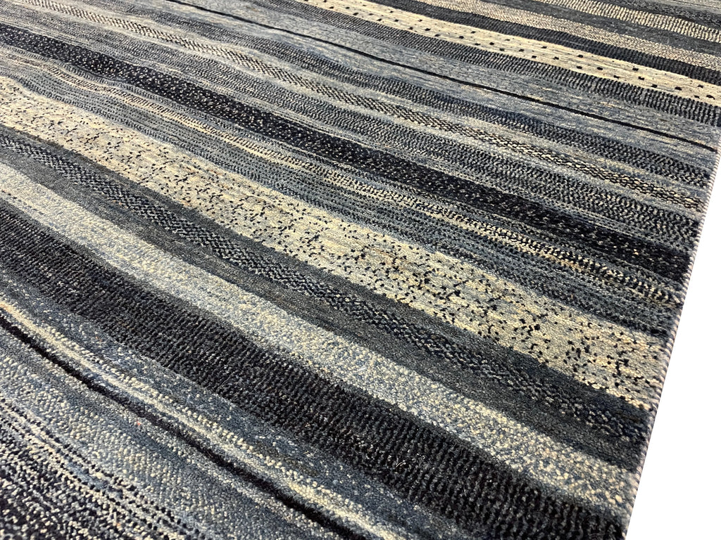 5'6"x7'11" Kashkuli Gabbeh Hand Knotted