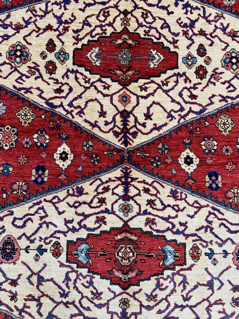 5'6"x7'3" Serab Hand Knotted