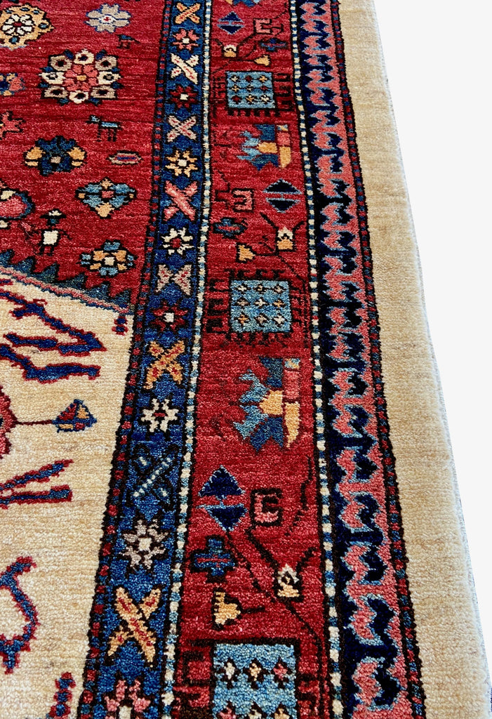 5'6"x7'3" Serab Hand Knotted