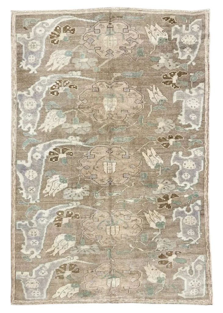 5'7"x8'4" Konya Hand Knotted