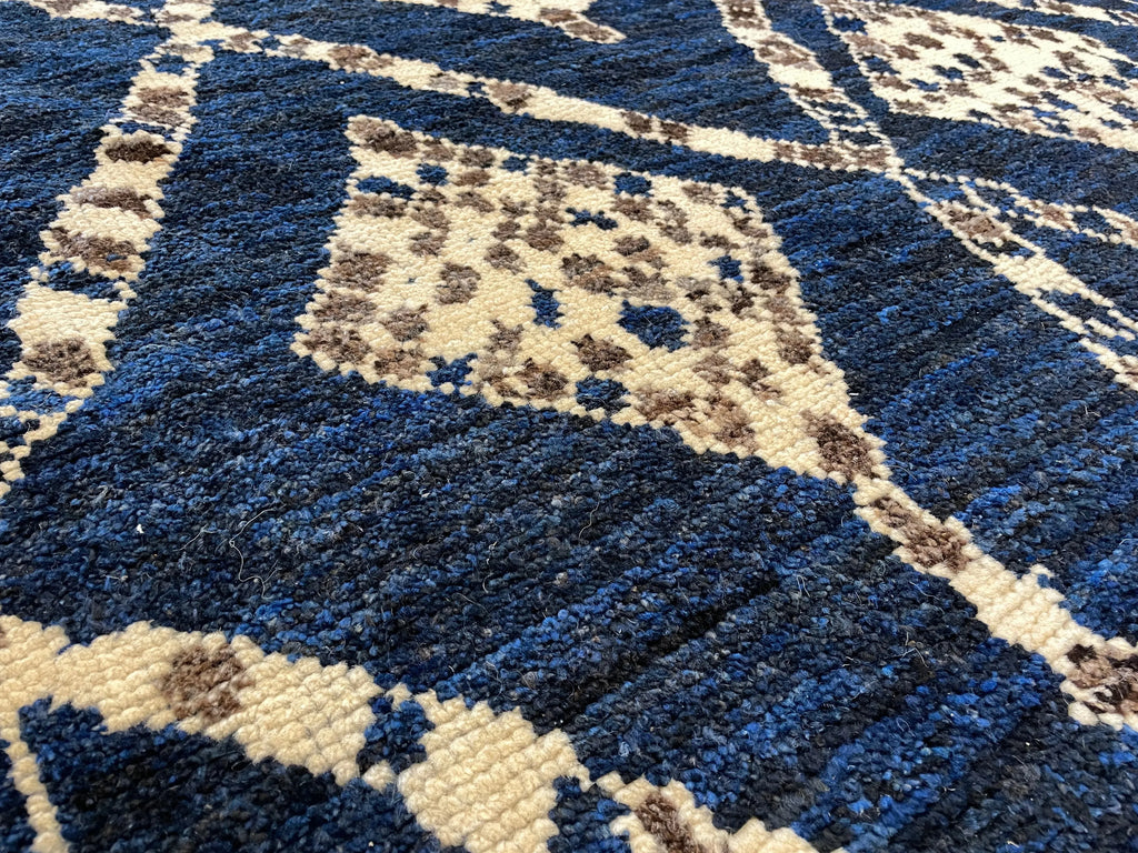 5'8"x8'8" Moroccan Style (s) Hand Knotted