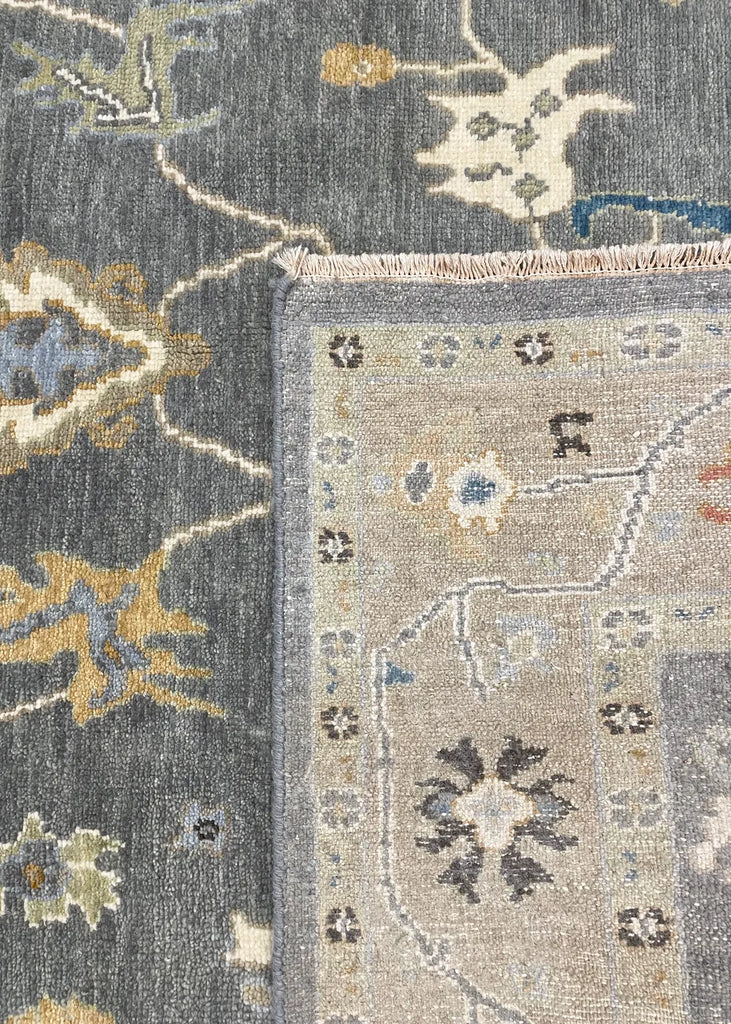 5'9"x9'3" Oushak Hand Knotted