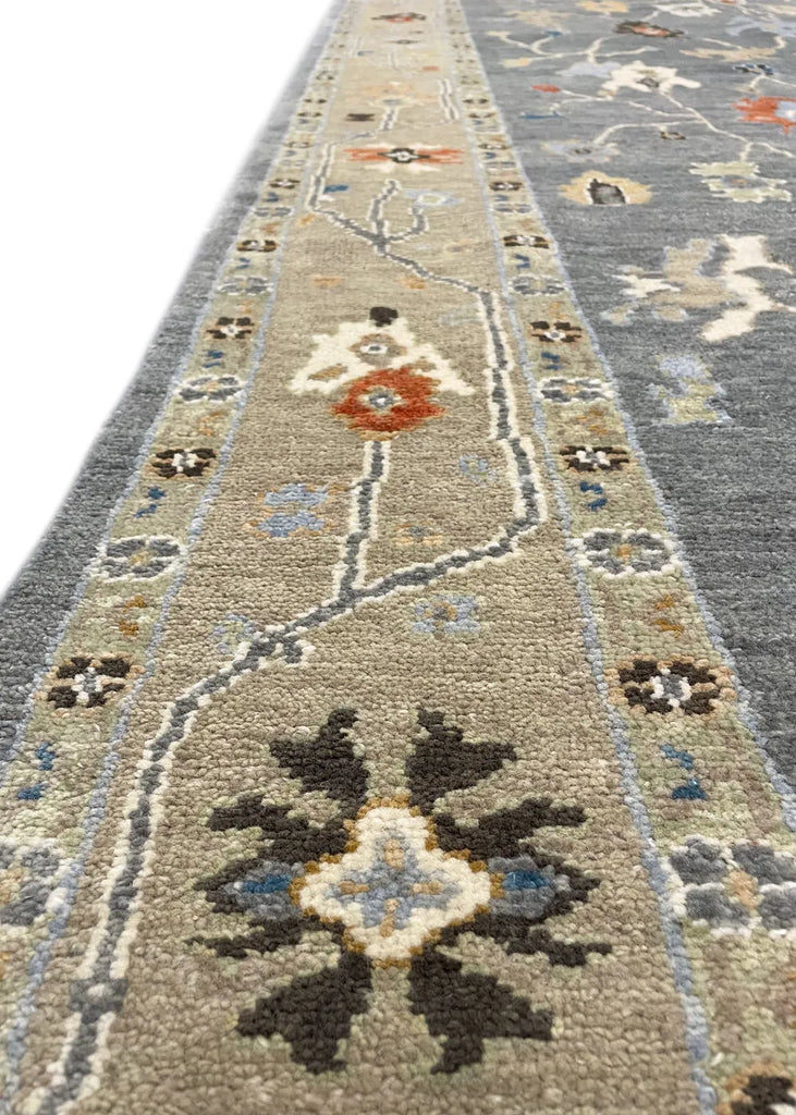 5'9"x9'3" Oushak Hand Knotted