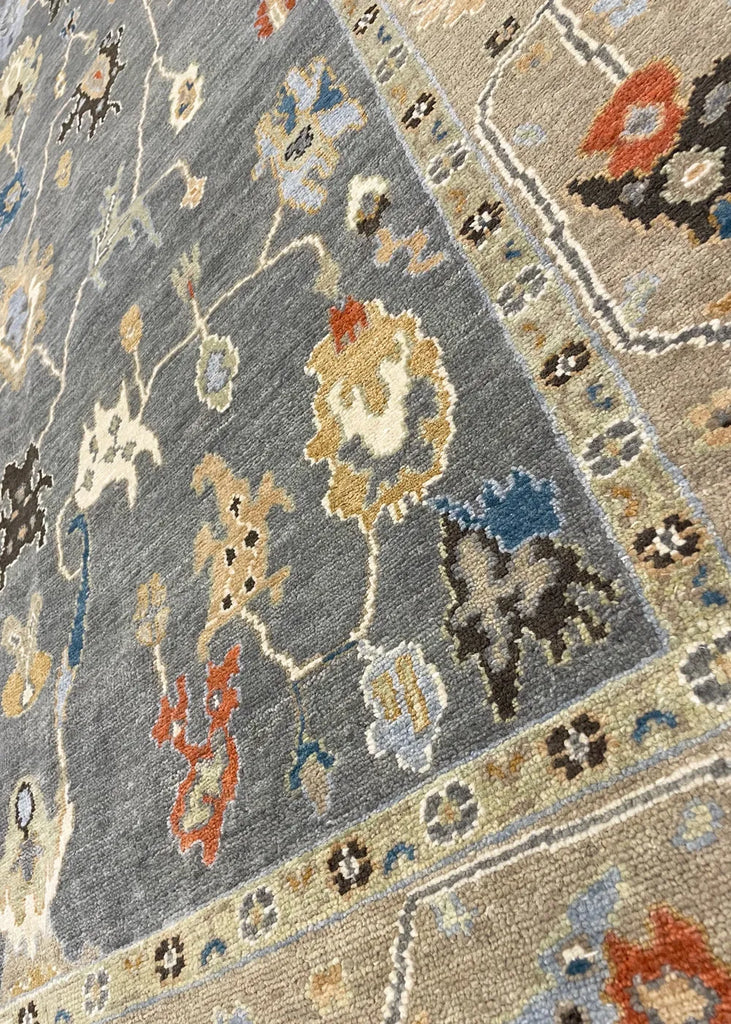 5'9"x9'3" Oushak Hand Knotted