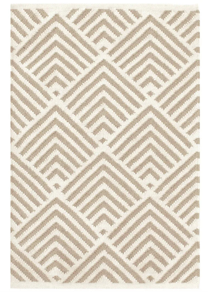 5x8 Cleo Cement (s) Hand Woven