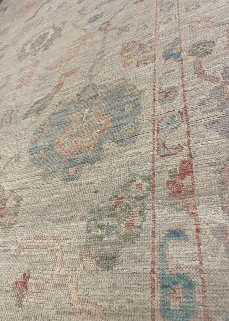 6'1"x9'2" Oushak Hand Knotted