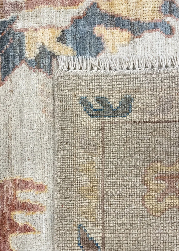 6'x8'11" Oushak Hand Knotted