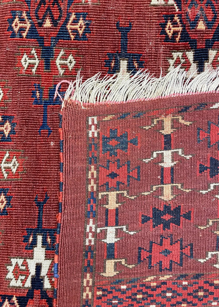 6'x9'11" Yomut Kepse Gul Main Rug Hand Knotted