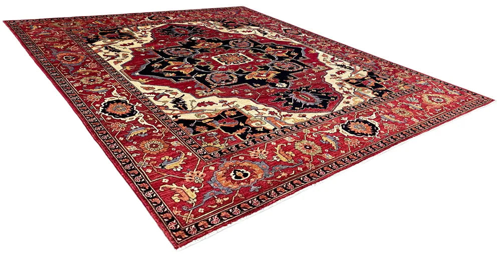 7'10x9'7" Medallion Heriz Hand Knotted
