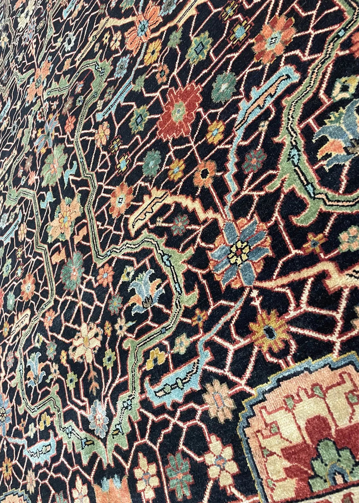 7'11"x10'1" Arabesque Hand Knotted