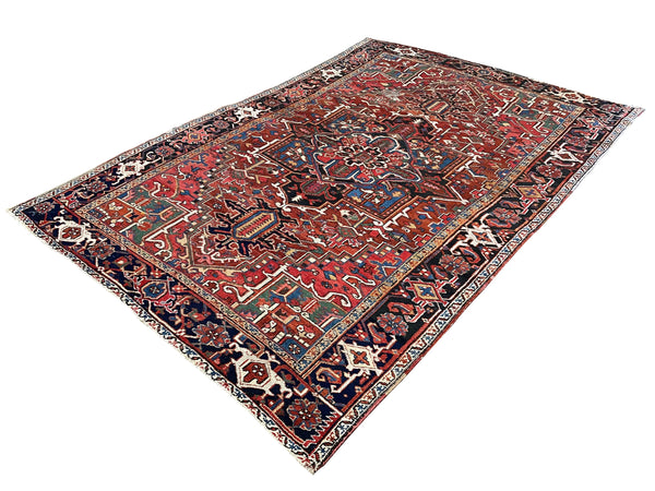 7'2"x10' Heriz Hand Knotted