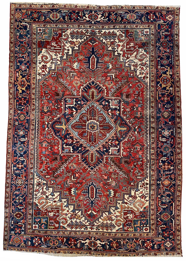 7'5"x10'6" Heriz Hand Knotted