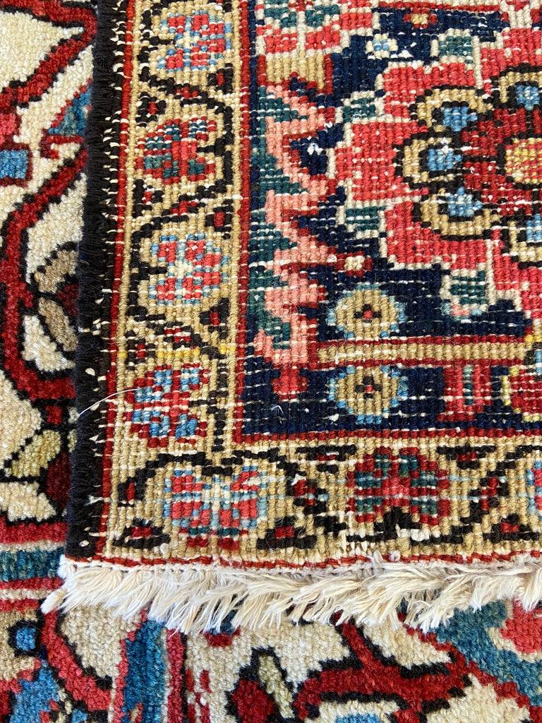 8'11"x11'11" Heriz Hand Knotted