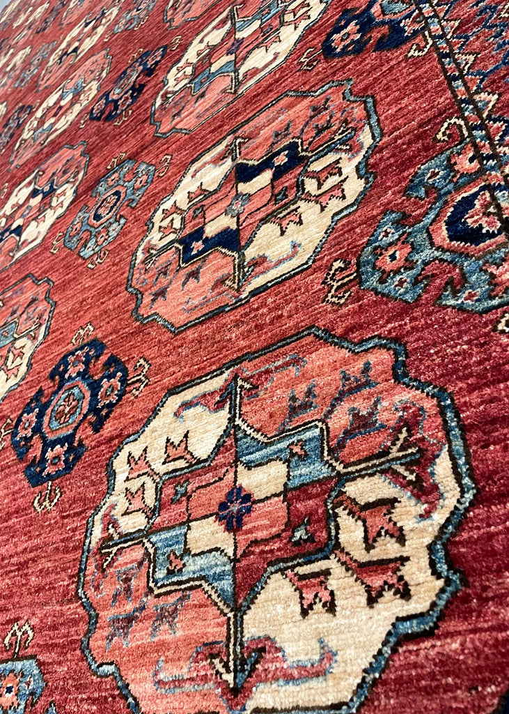 8'1"x9'10" Ersari Hand Knotted
