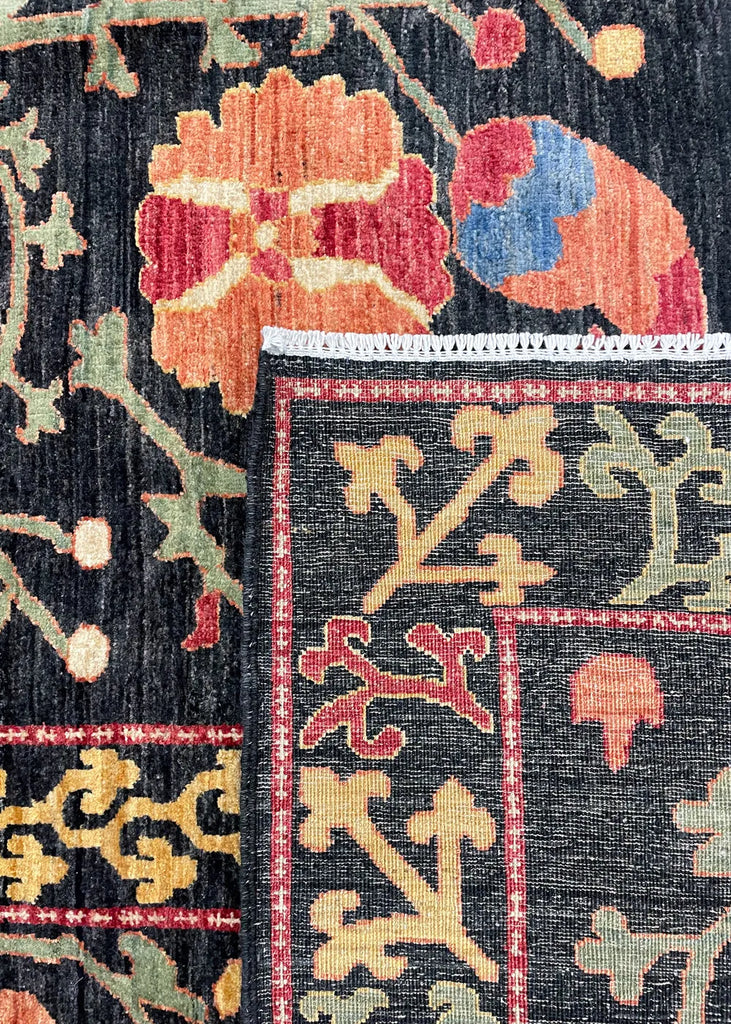 8'2"x10'4" Suzani Hand Knotted