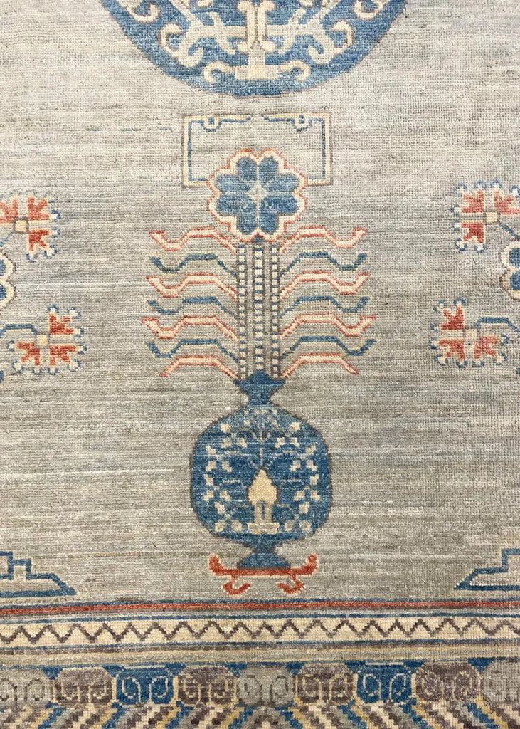 8'2"x9'11" Khotan (s) Hand Knotted