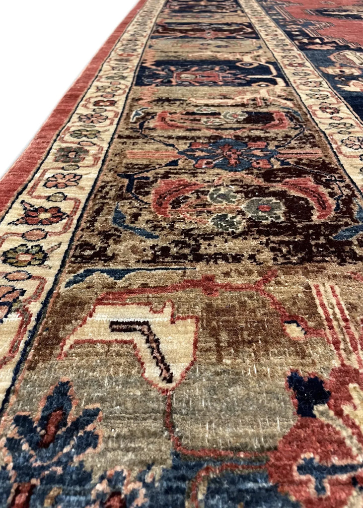 8'3"x10'9" Serapi Hand Knotted