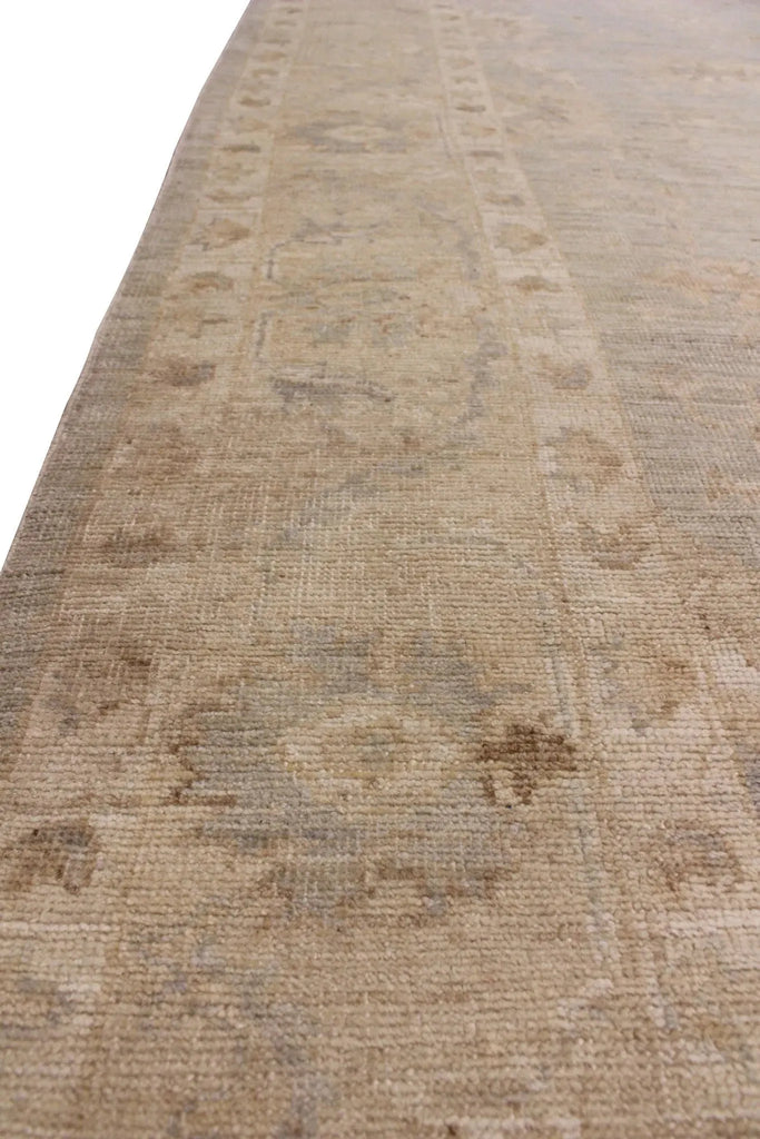 8'3"x10' Oushak (s) Hand Knotted