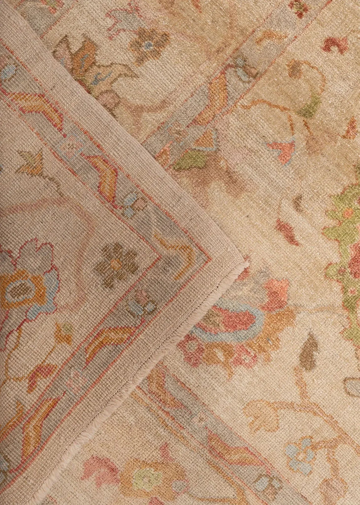 8'4"x9'9" Oushak Hand Knotted