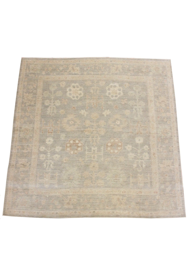 8'x8'2 Oushak Hand Knotted
