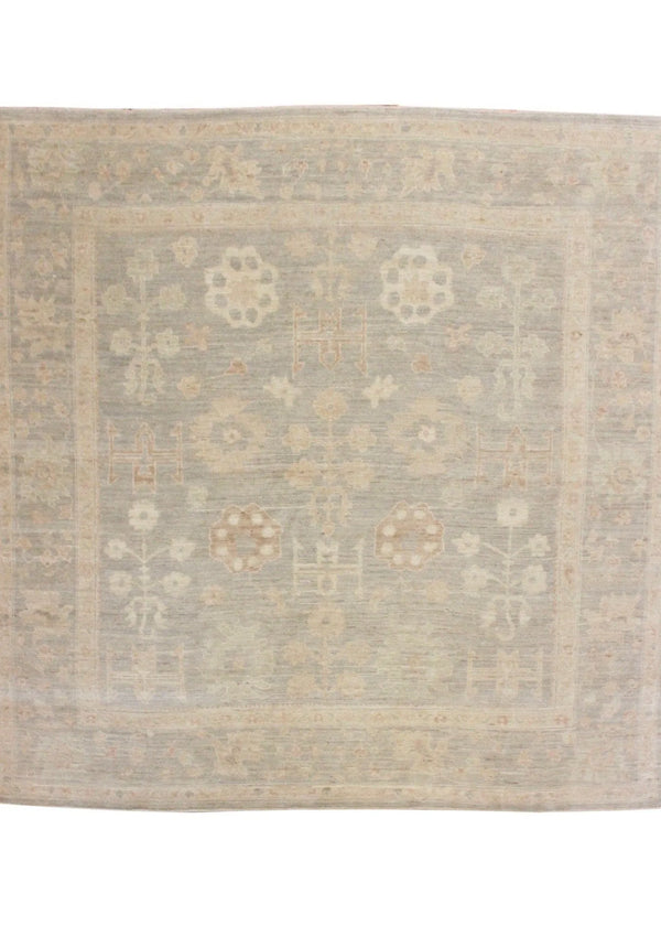 8'x8'2 Oushak Hand Knotted