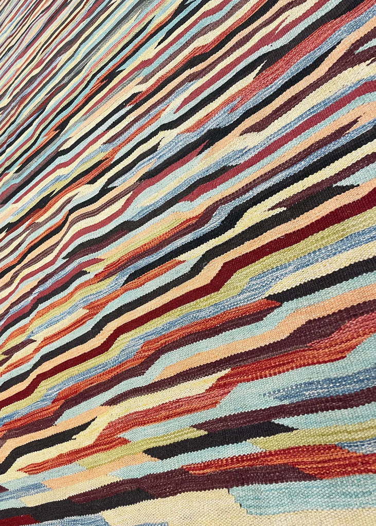 8'x9'10" Kilim Hand Knotted