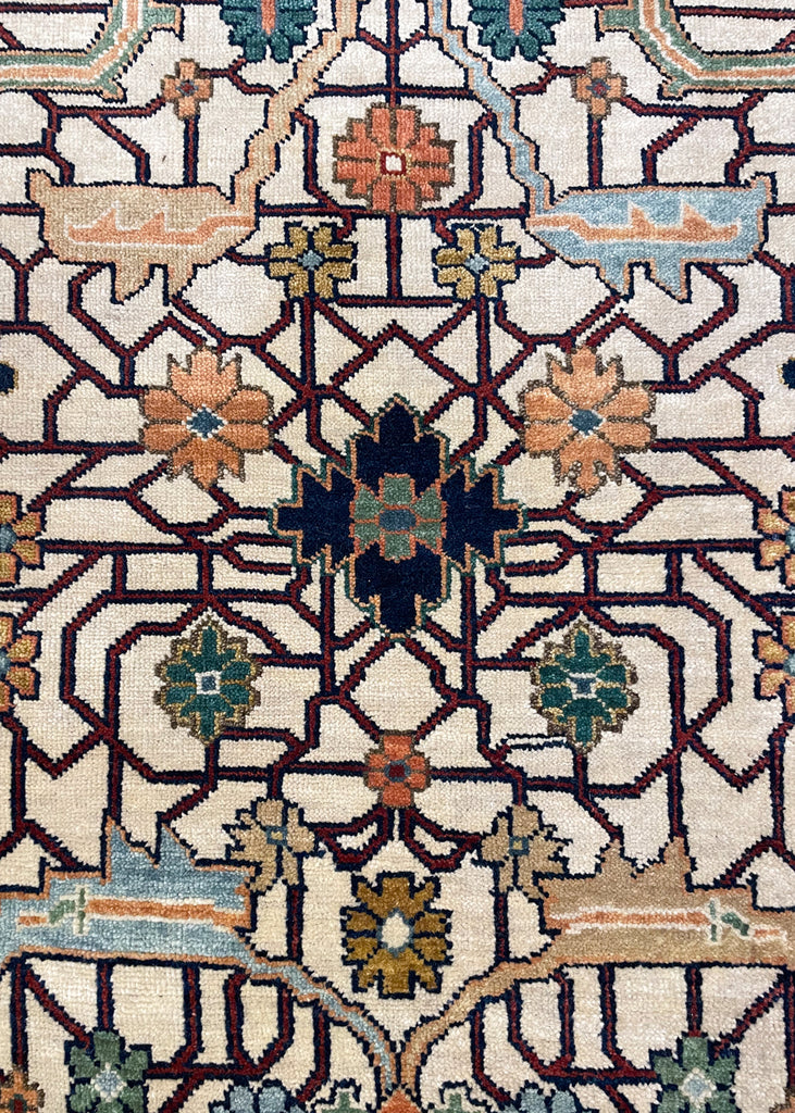 9'11"x14'2" Arabesque Hand Knotted