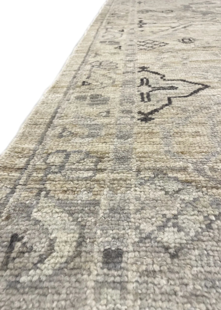 9'3"x11'10" Oushak Hand Knotted