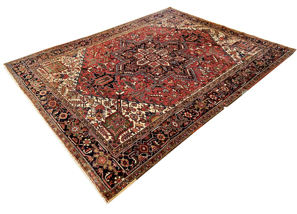 9'3"x12'1" Gorevan Heriz Hand Knotted