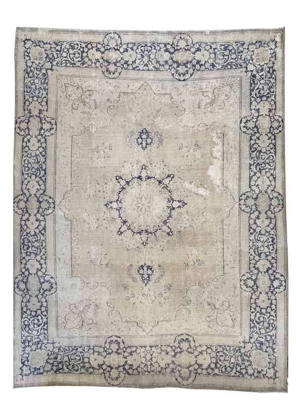 9'7"x12'7" Kerman Hand Knotted