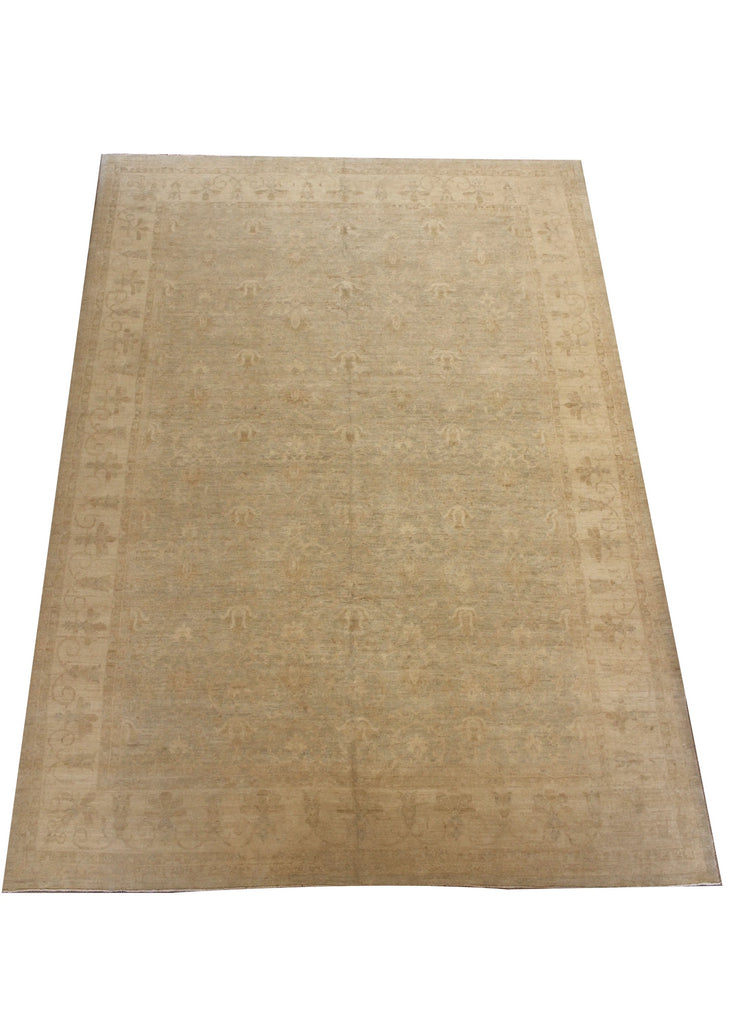 9'9x13'5 Peshawar Hand Knotted