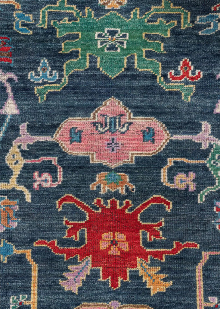 Beatrix Hand Knotted