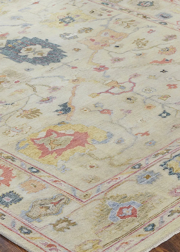 Campbell Hand Knotted