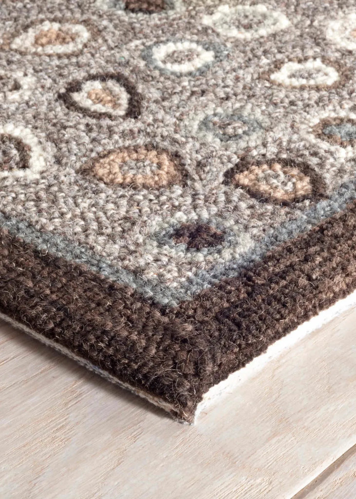 Cat's Paw hand hooked