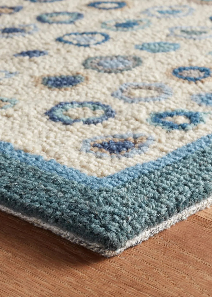 Cat's Paw hand hooked