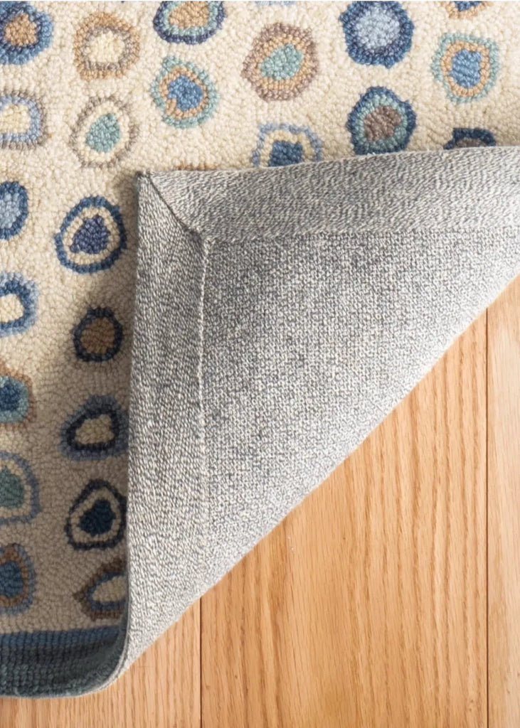 Cat's Paw hand hooked