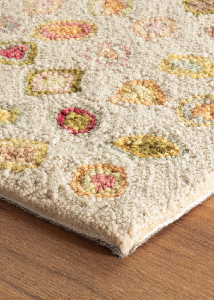 Cat's Paw hand hooked