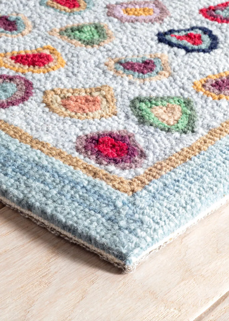 Cat's Paw hand hooked