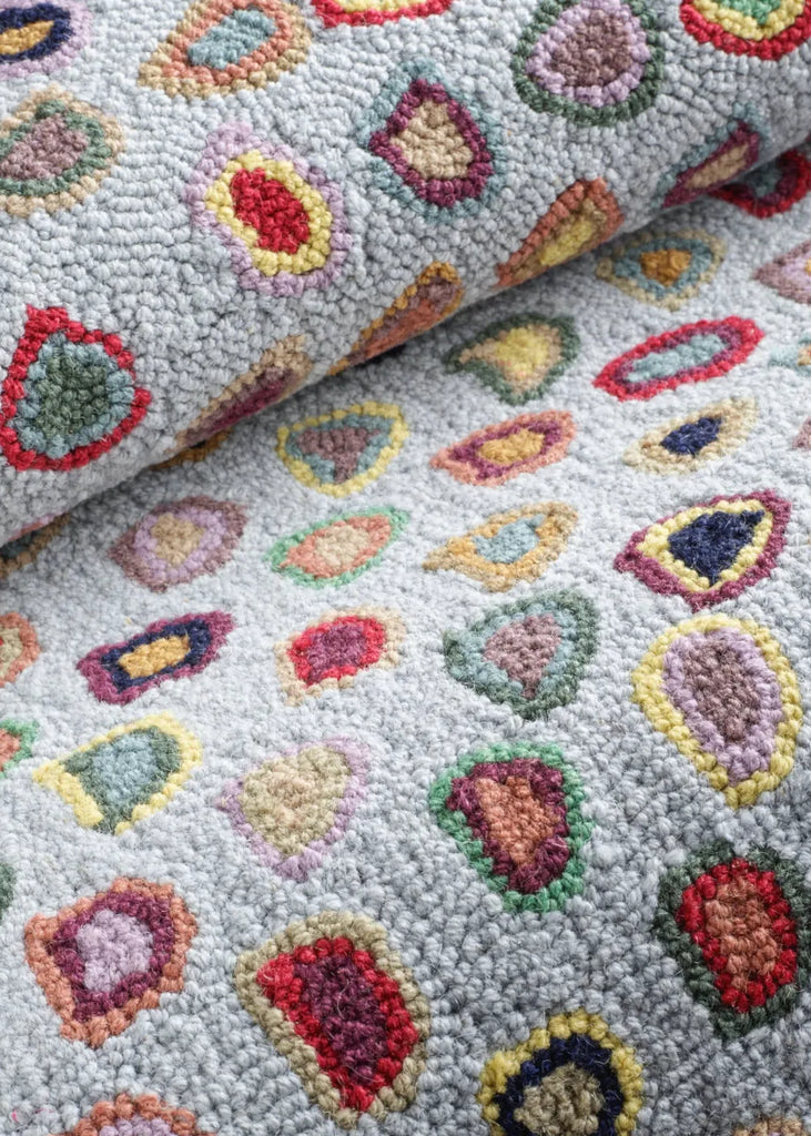 Cat's Paw hand hooked