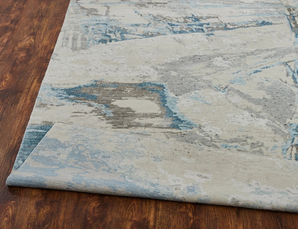 Condor Hand Knotted