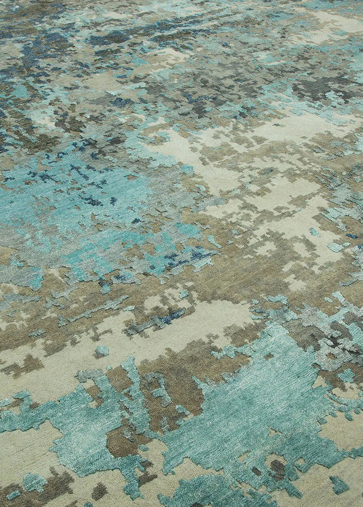 Cusp Hand Knotted